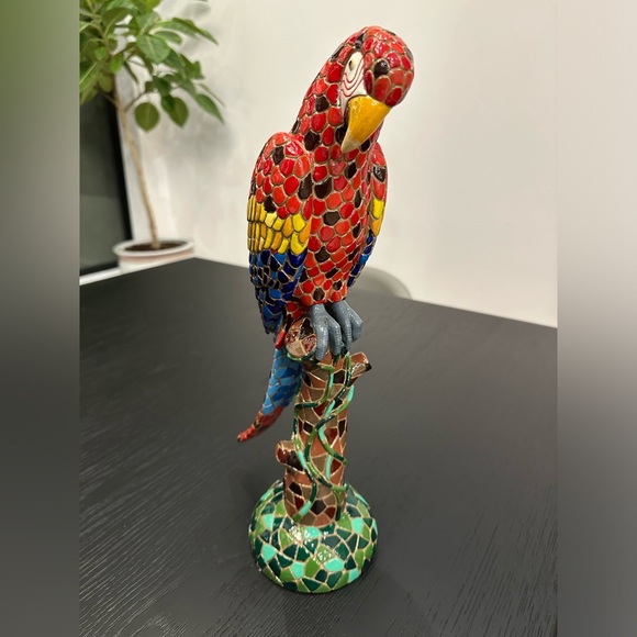 Barcino Red Macaw Statue - 16 Inches - NEW